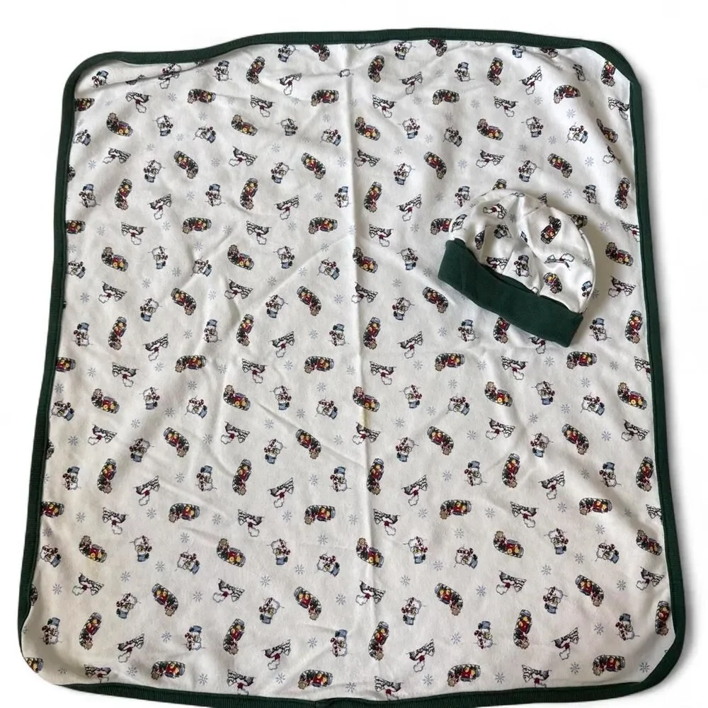 Newborn & 0–3M Baby Clothes Bundle – 7 Pieces + Blanket & Hat